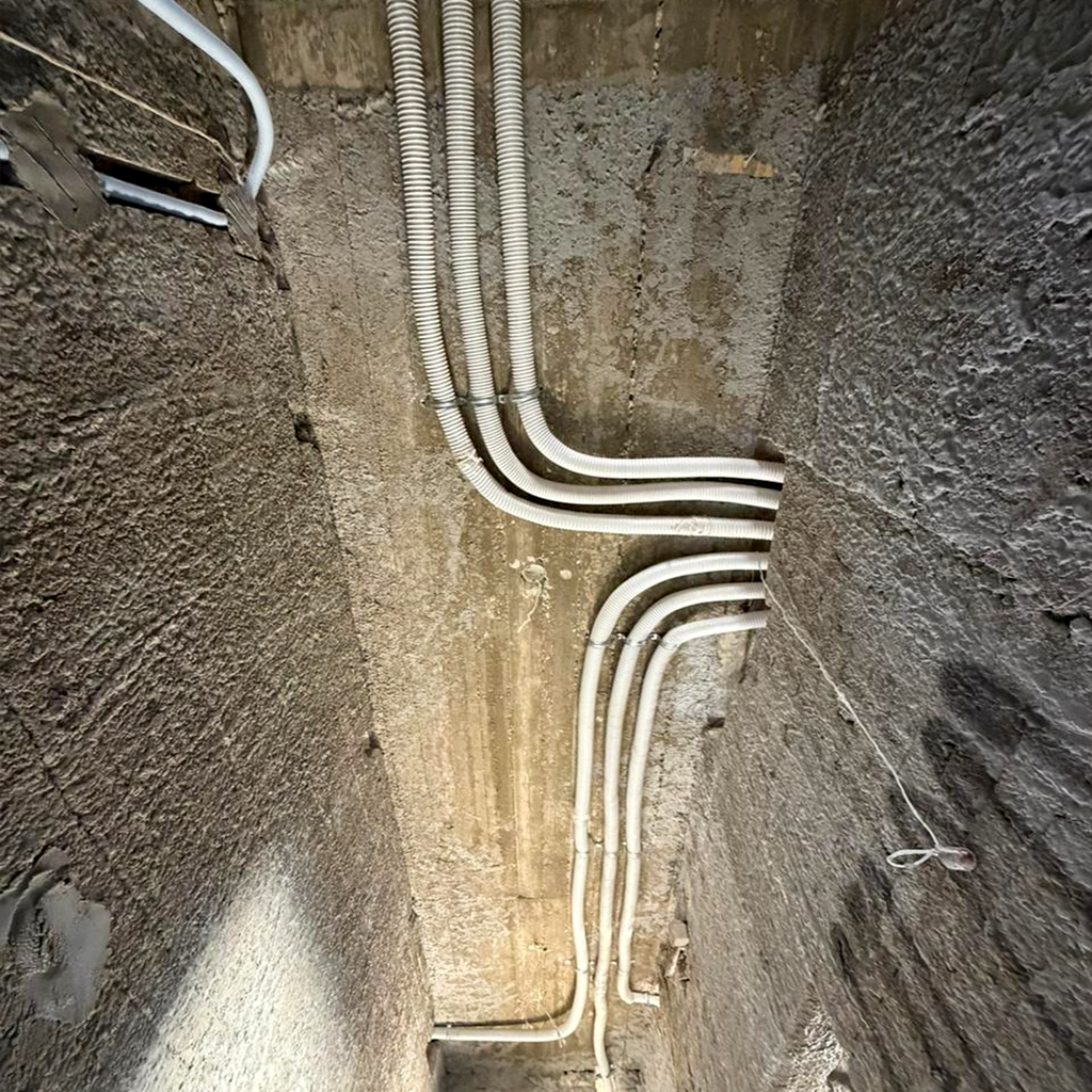 تأسيس مواسير الفريون